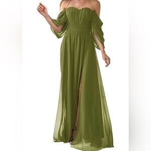 Elegant Green Off-Shoulder Dress Size 26